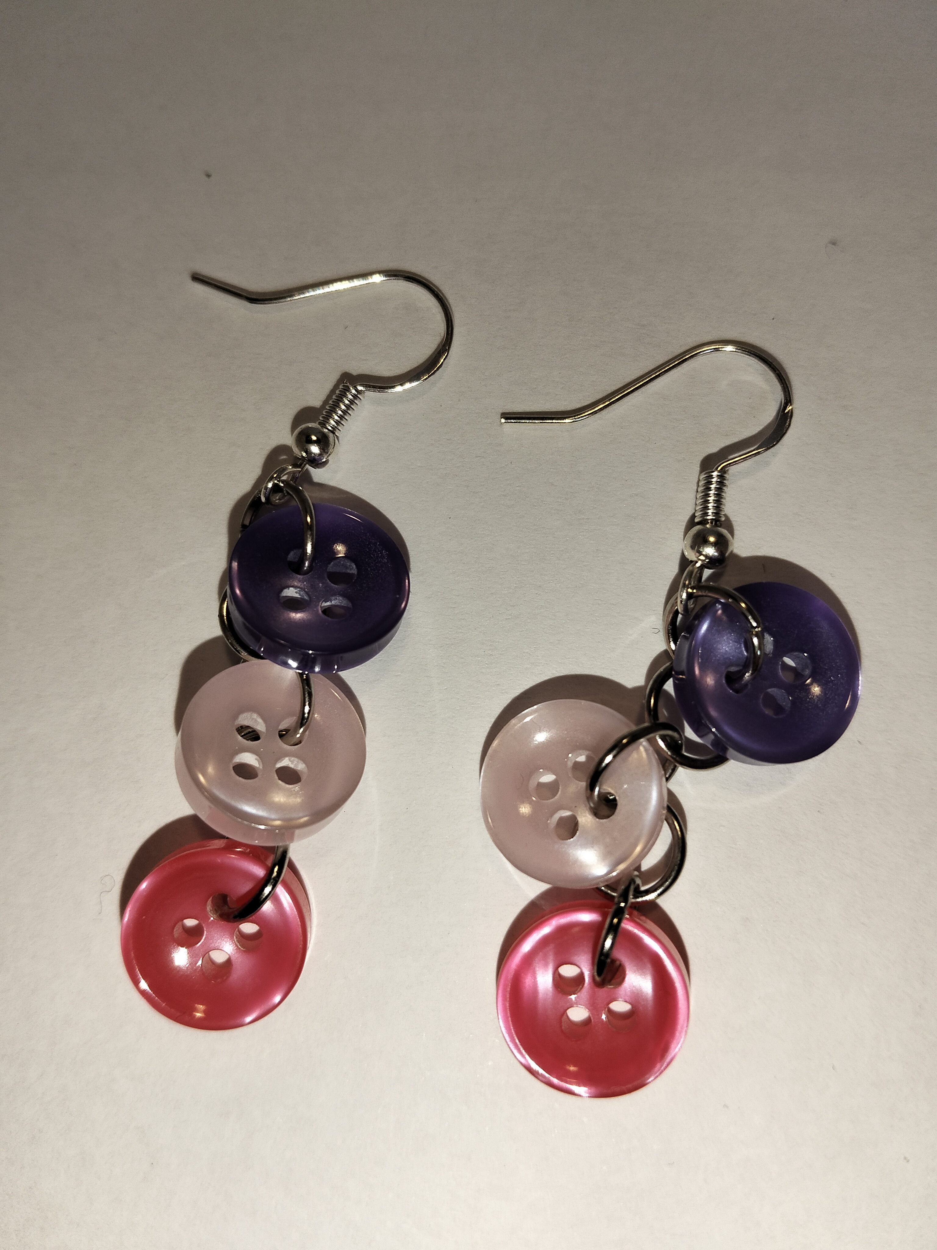 Pendientes de botón de resina