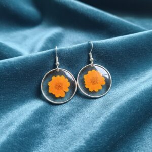 Pendientes de flor natural en resina